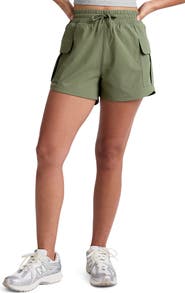 Beyond Yoga Peak 3-Inch Cargo Shorts