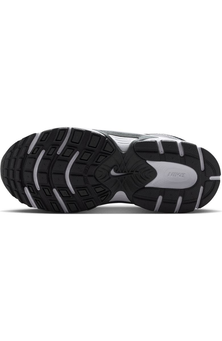 Nike Kids' V5 RNR Sneaker, Alternate, color, Black/Black