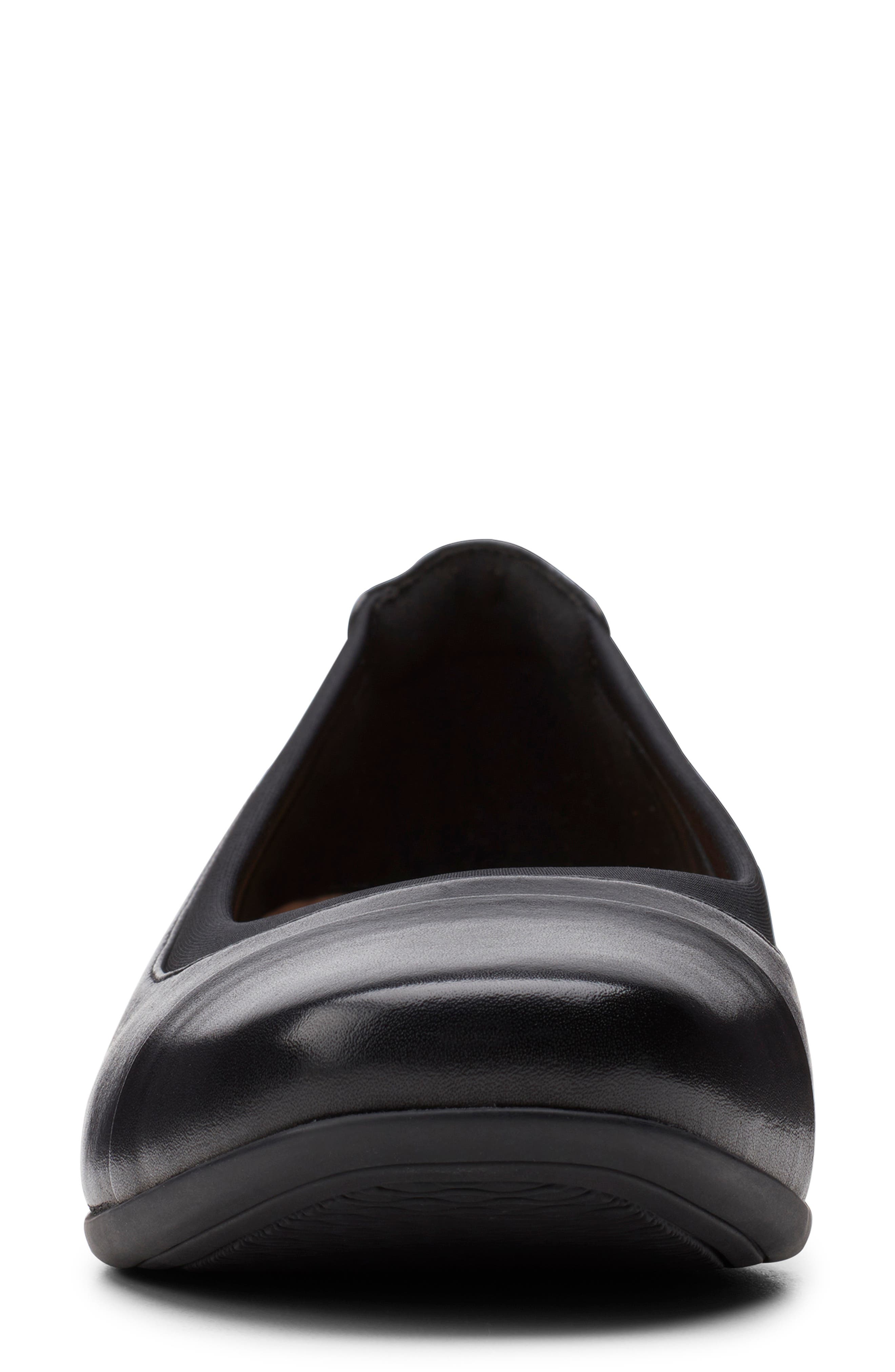 Clarks<sup>®</sup> Un Darcey Cap 2 Flat, Alternate, color, 