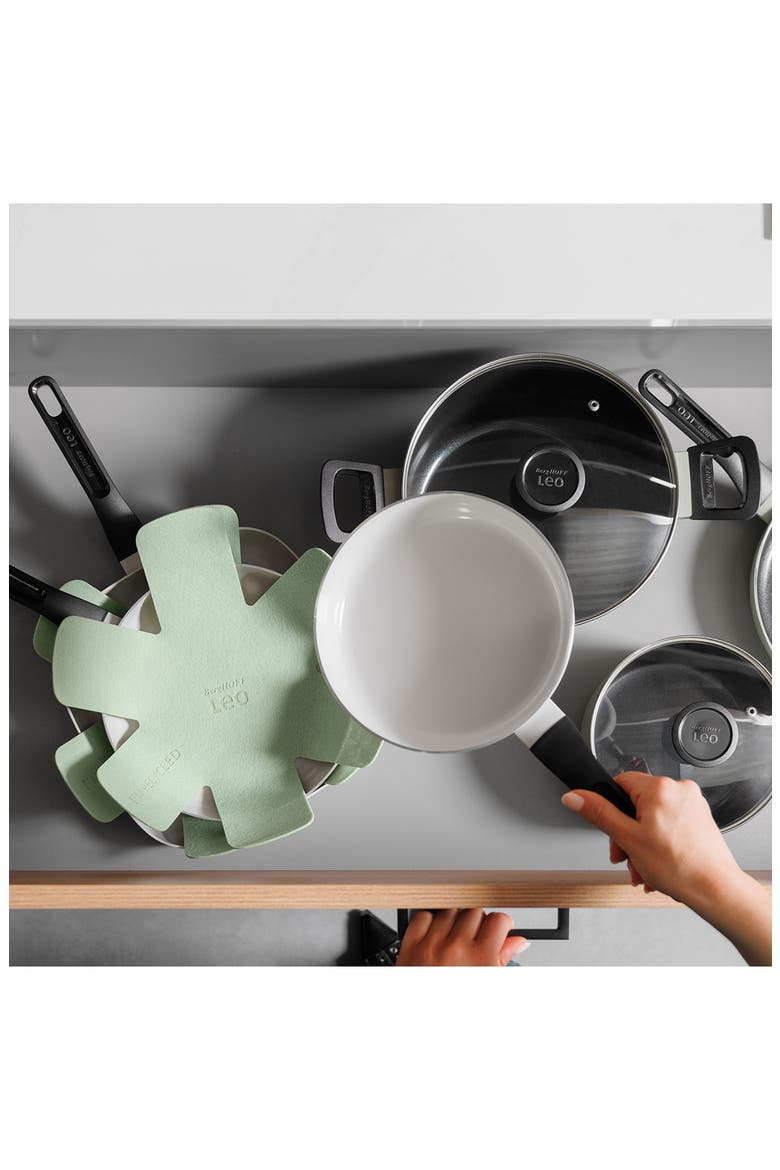 Leo Glints CeraGreen Wok Pan, Alternate, color, CREAM