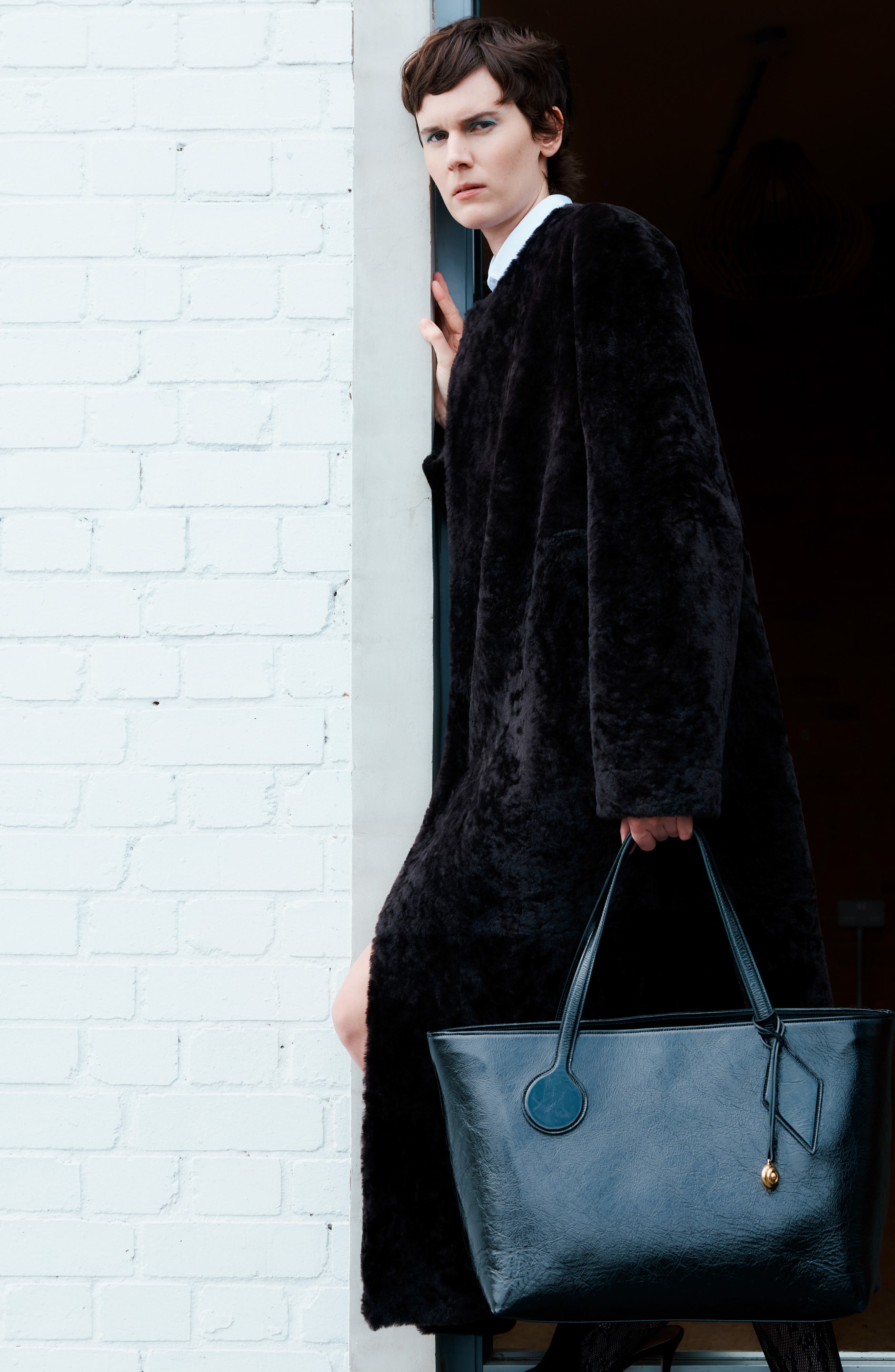 LIFFNER Large Sprout Leather Tote, Alternate, color, Black