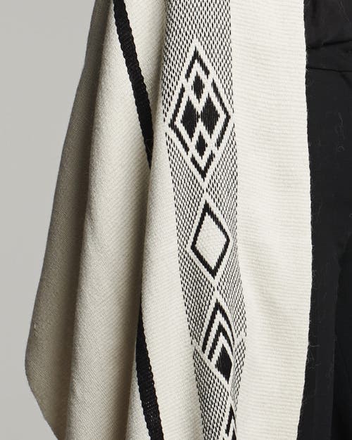 Voz Diagonal Wrap In Ivory/black