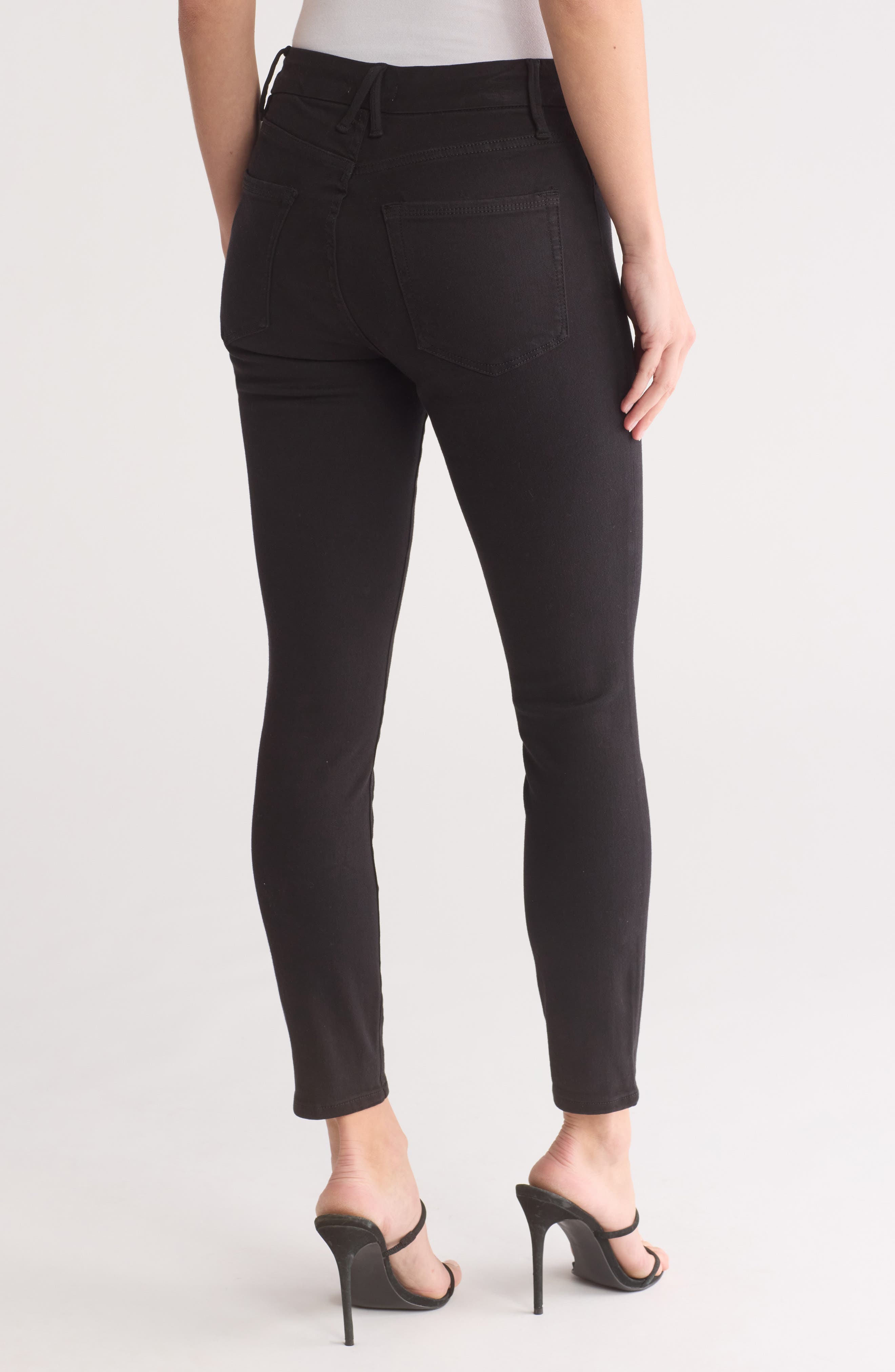 Good American Good Legs Crop Maternity Jeans (Women) | Nordstromrack