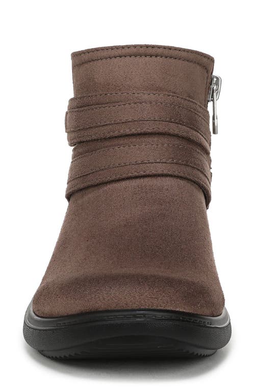 Lifestride Brave Short Boot In Brown