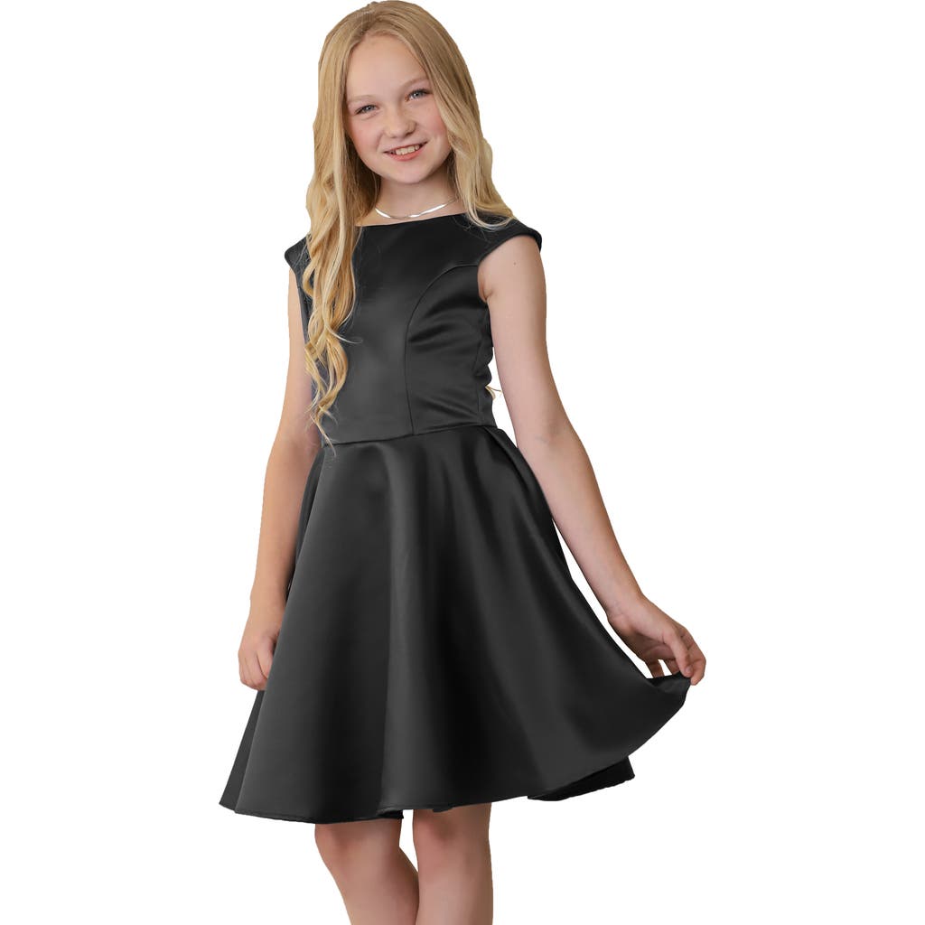 Un Deux Trois Cap Sleeve Boat Neck Dress In Longer Length In Black