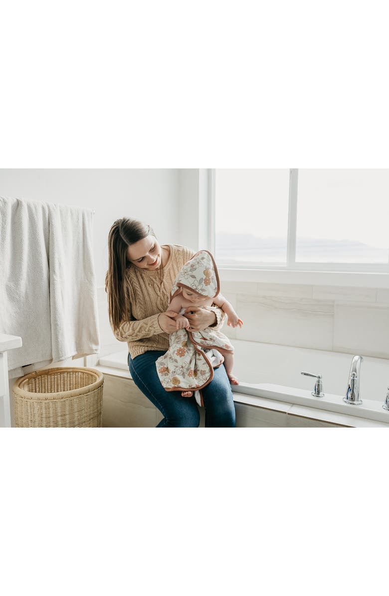 Copper Pearl Ferra Premium Hooded Towel, Alternate, color, Orange