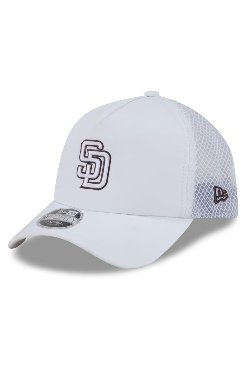 Men's New Era White San Diego Padres 2026 Batting Practice Apex 9FORTY Adjustable Trucker Hat, Main, color, White