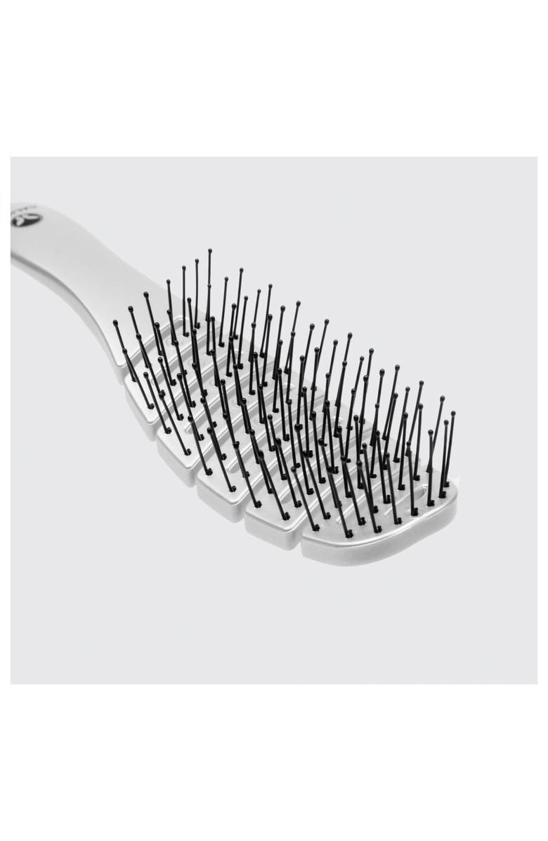 CALISTA Smoothie Brush, Alternate, color, White