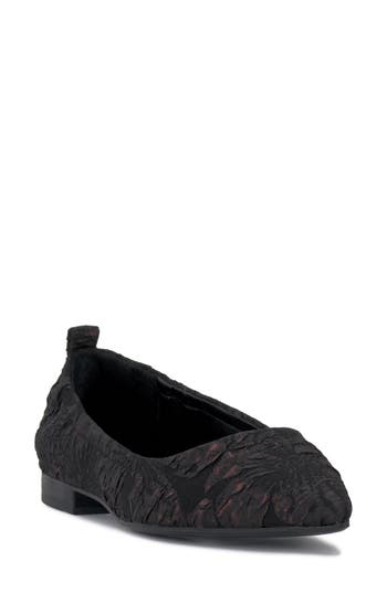 Vince Camuto Ashleah Pointed Toe Flat