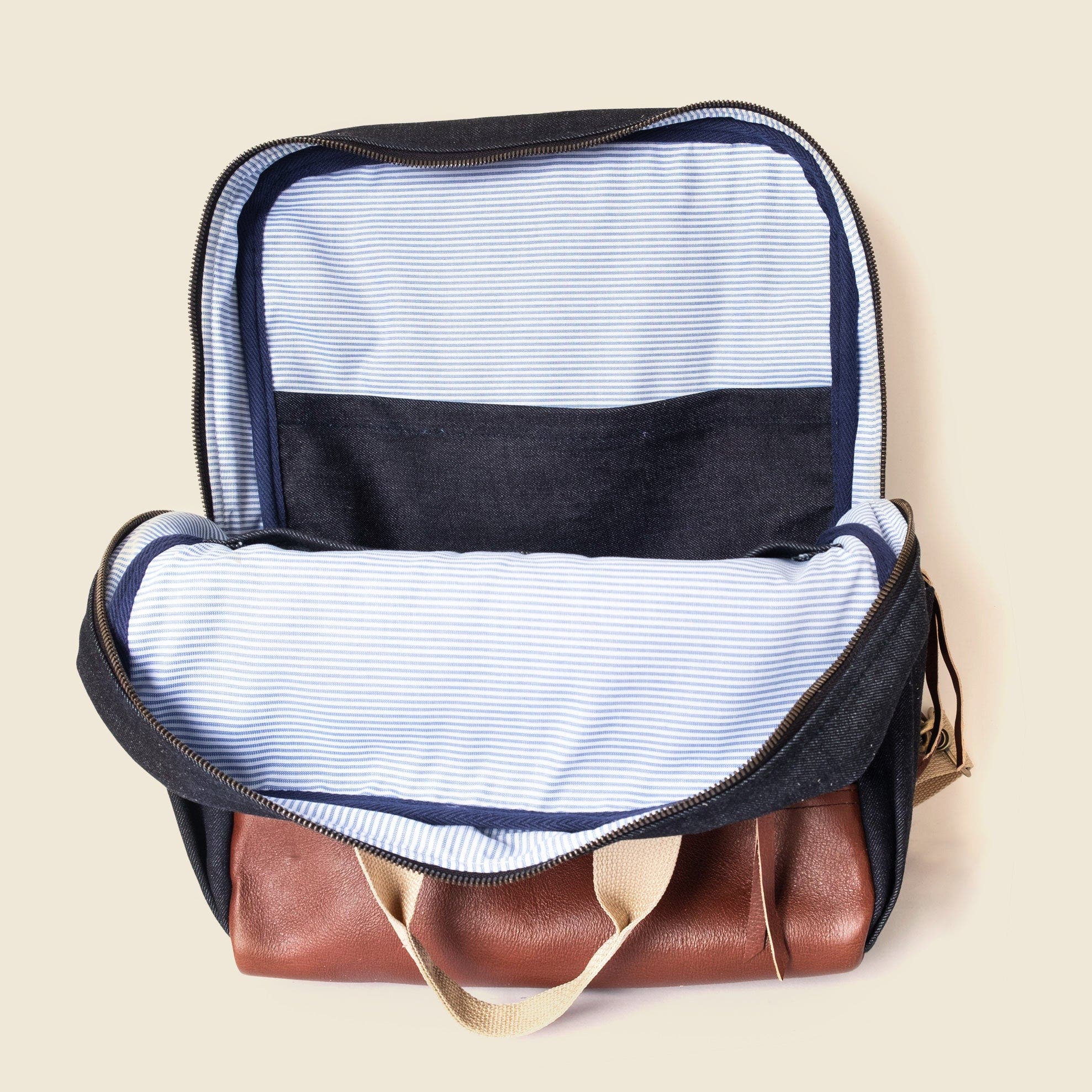 Casupo Travel and Diaper Backpack, Alternate, color, Dark Denim