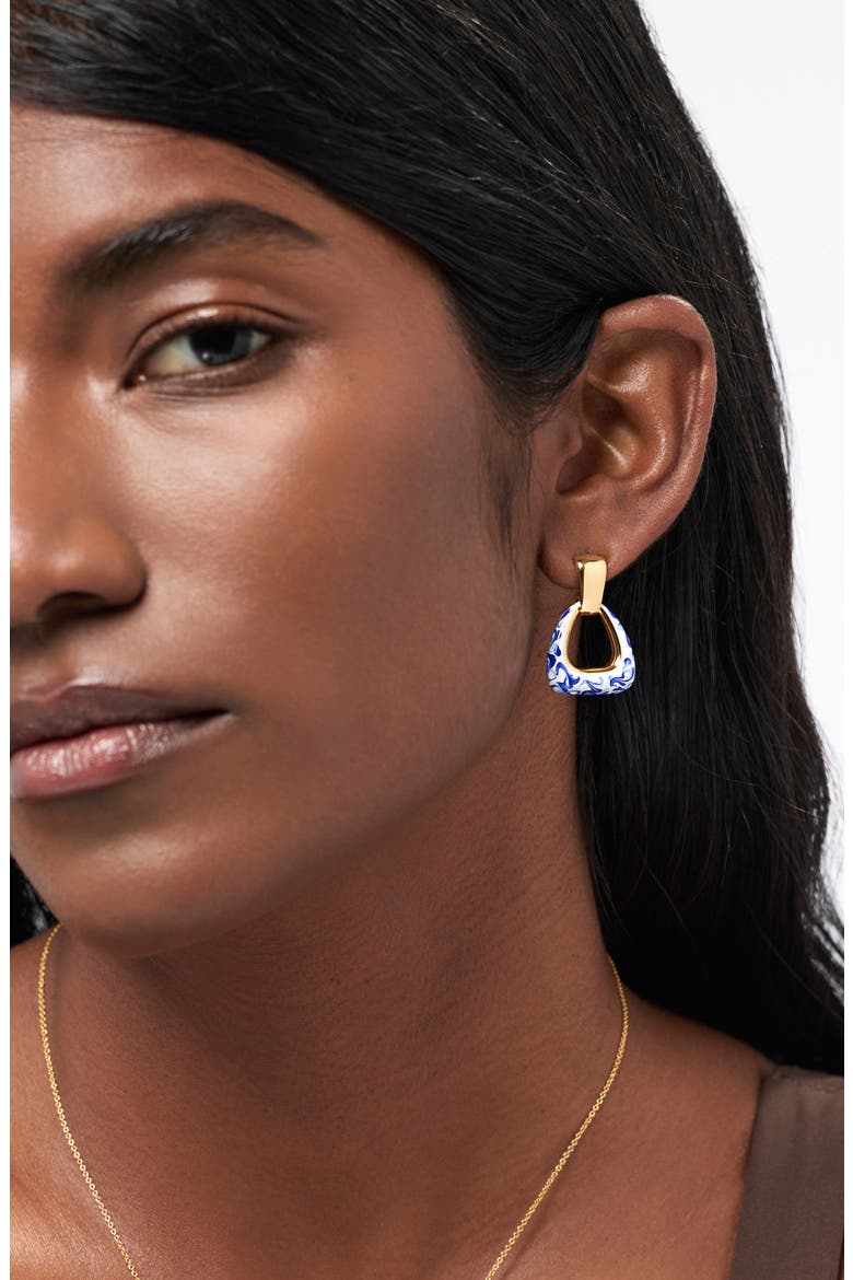 Dakota Enamel Door Knocker Drop Earrings, Alternate, color, GOLD / MARBLE BLUE