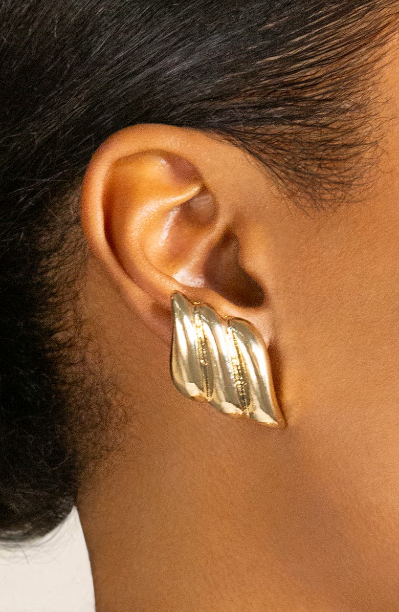 MARLYN SCHIFF Wing Stud Earrings, Alternate, color, Gold