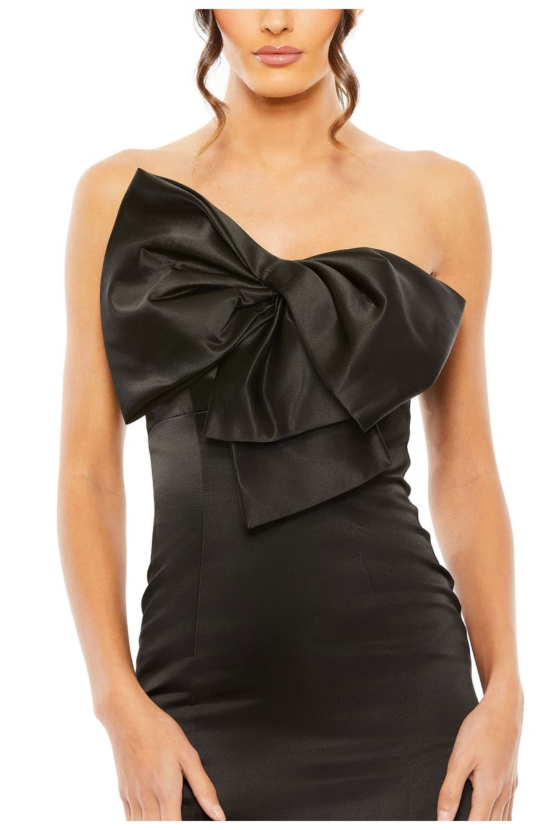 Mac Duggal Strapless Mermaid Gown, Alternate, color, Black