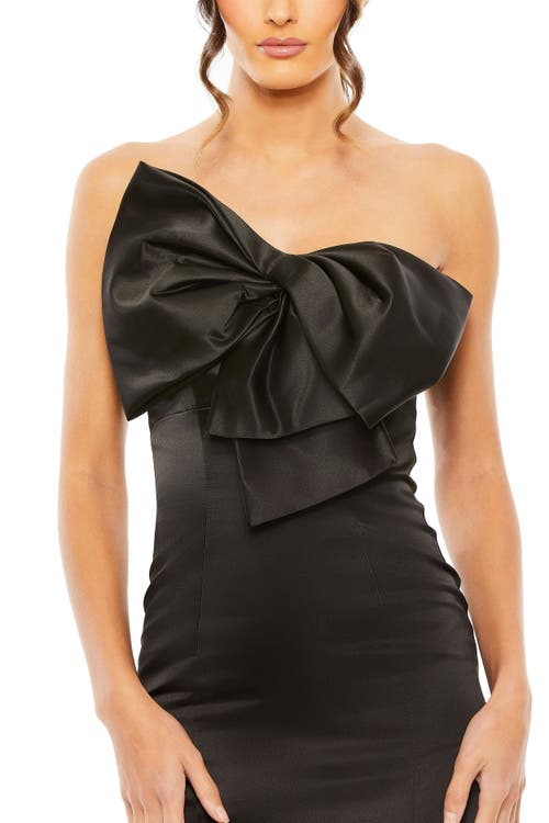 Mac Duggal Strapless Satin Mermaid Gown In Black