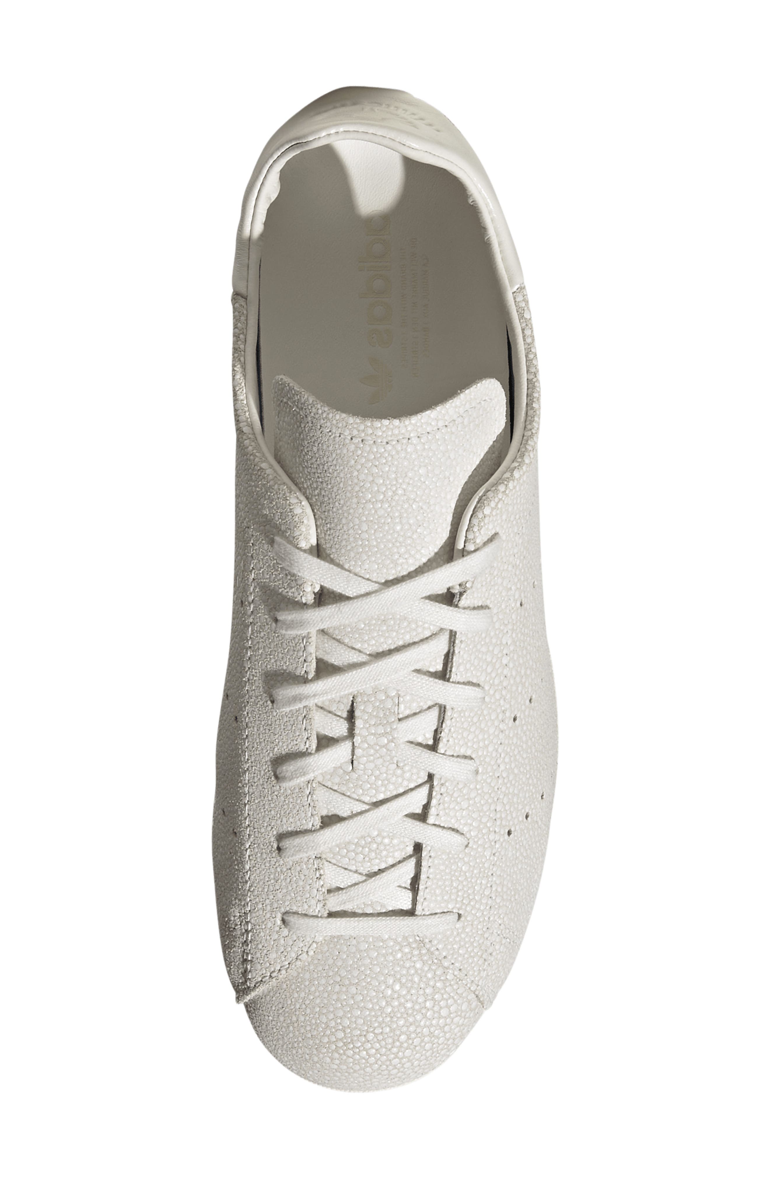 Stan Smith Lo Pro Sneaker, Alternate, color, CLOUD WHITE/WHITE/ CREAM