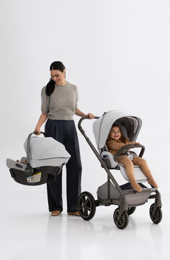 PIPA urbn<sup>™</sup> infant car seat & MIXX<sup>™</sup> next Stroller Travel System
