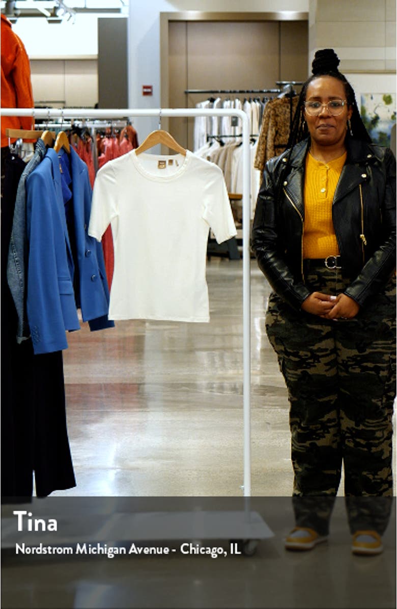 Efita Short Sleeve T-Shirt, sales video thumbnail