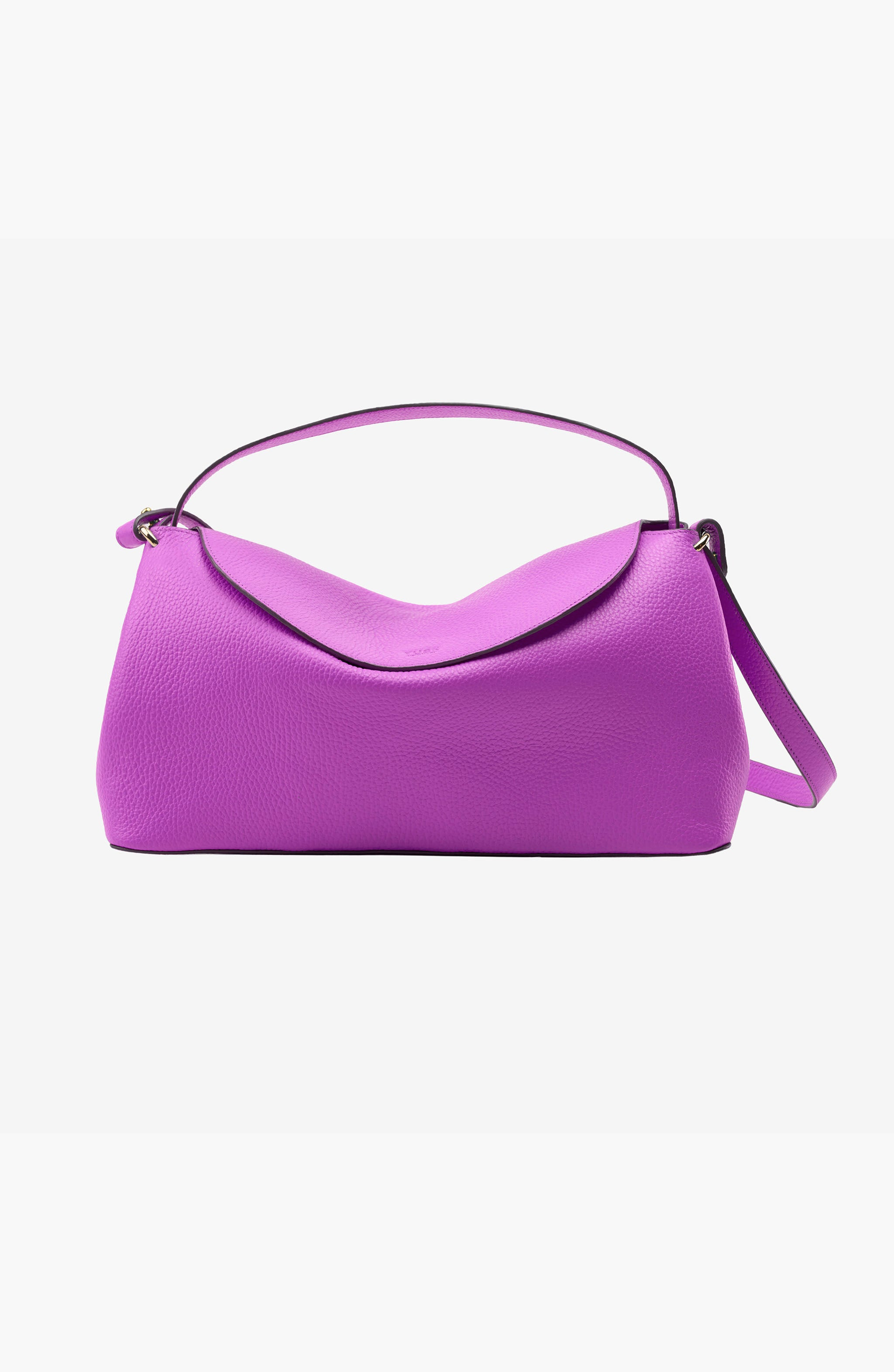  Magenta
