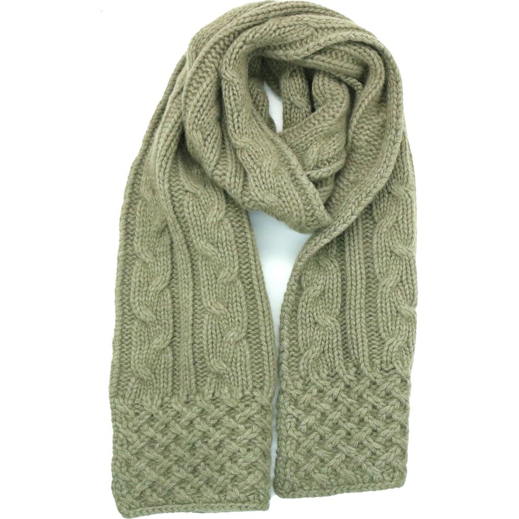 Portolano Chunky Cable Knit Scarf In Green
