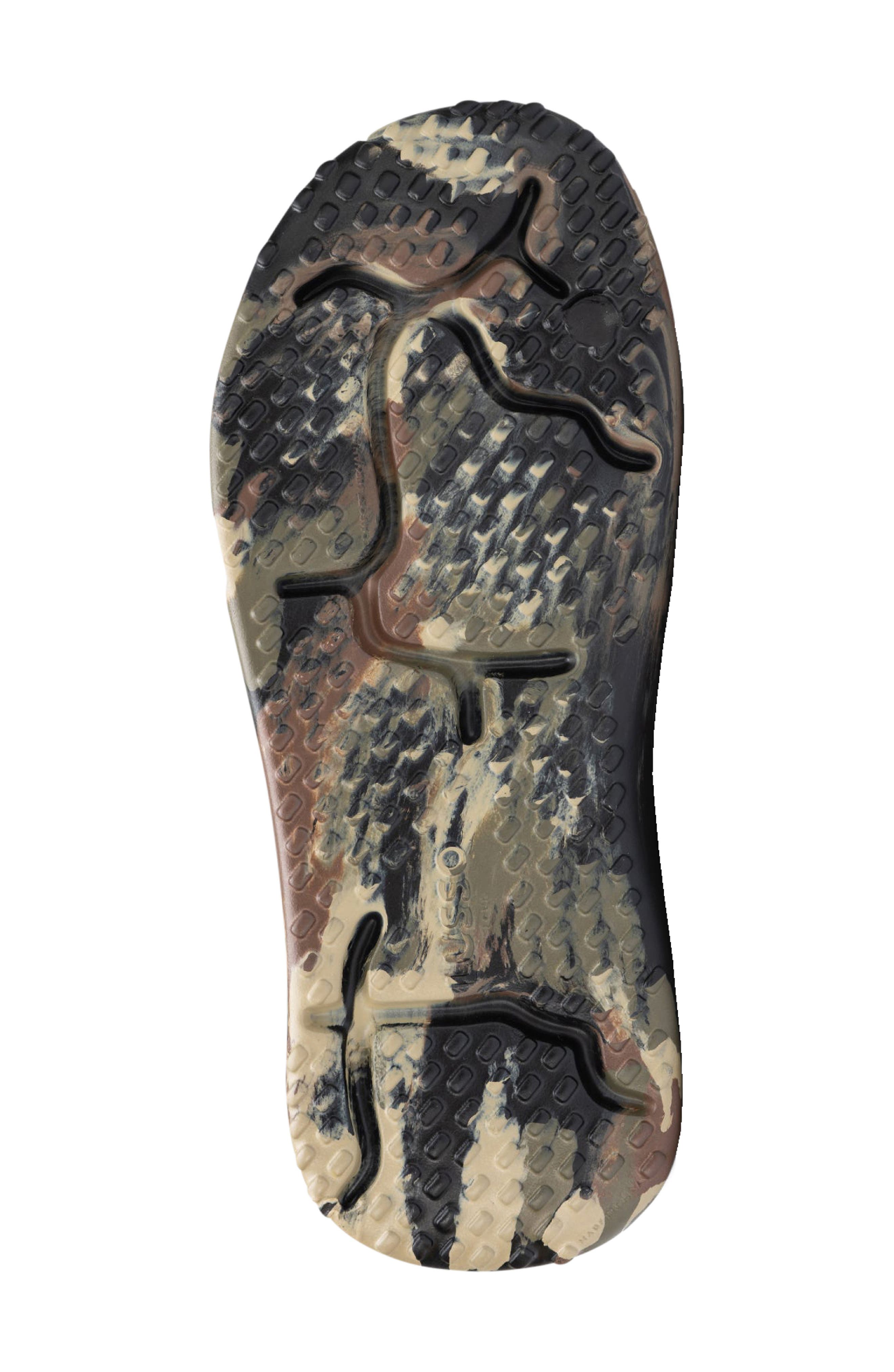 LUSSO CLOUD Scenario Perforated Clog, Alternate, color, Woodland Camo