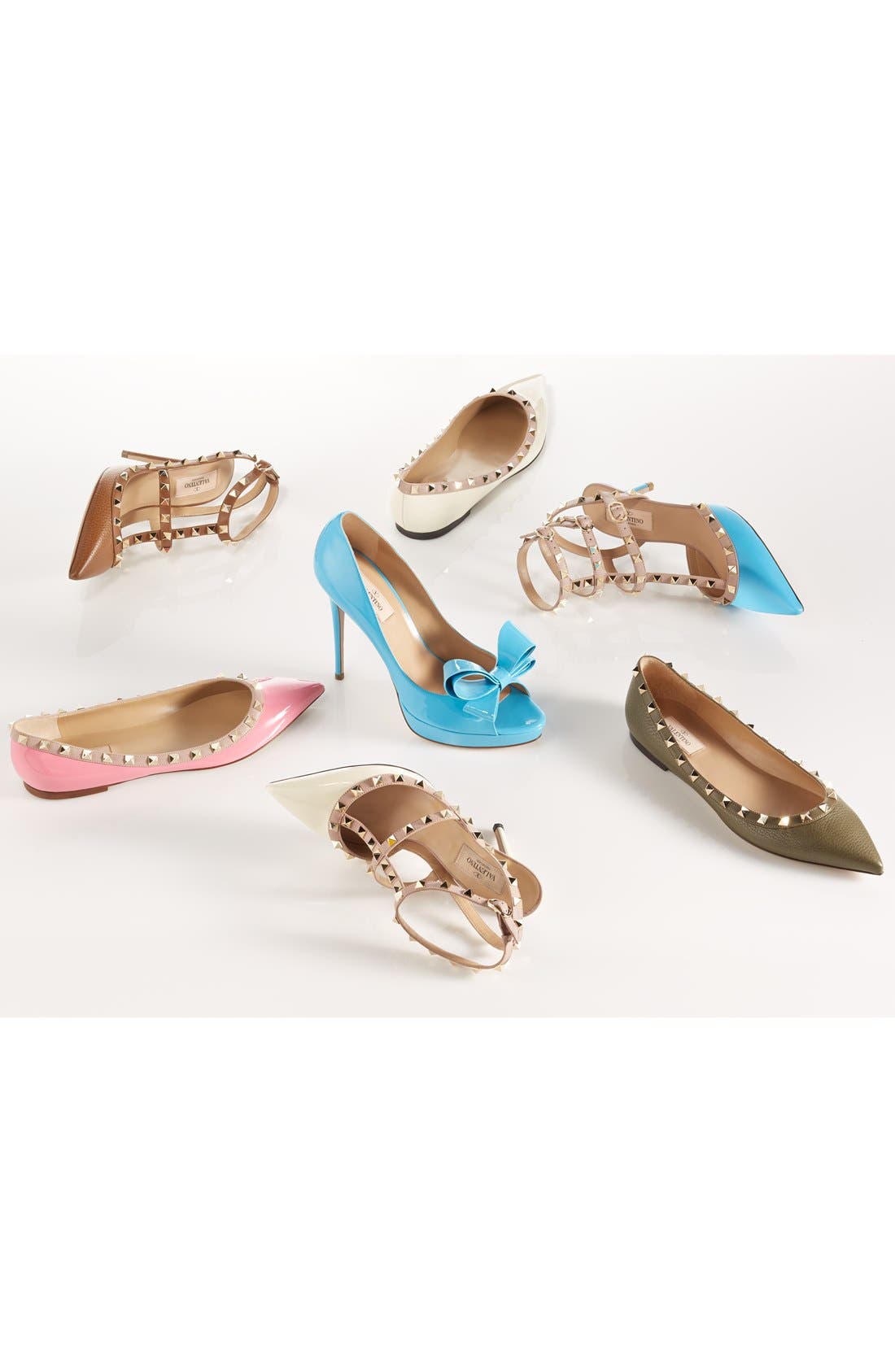 Valentino Garavani 'Rockstud' T-Strap Pump, Alternate, color, 