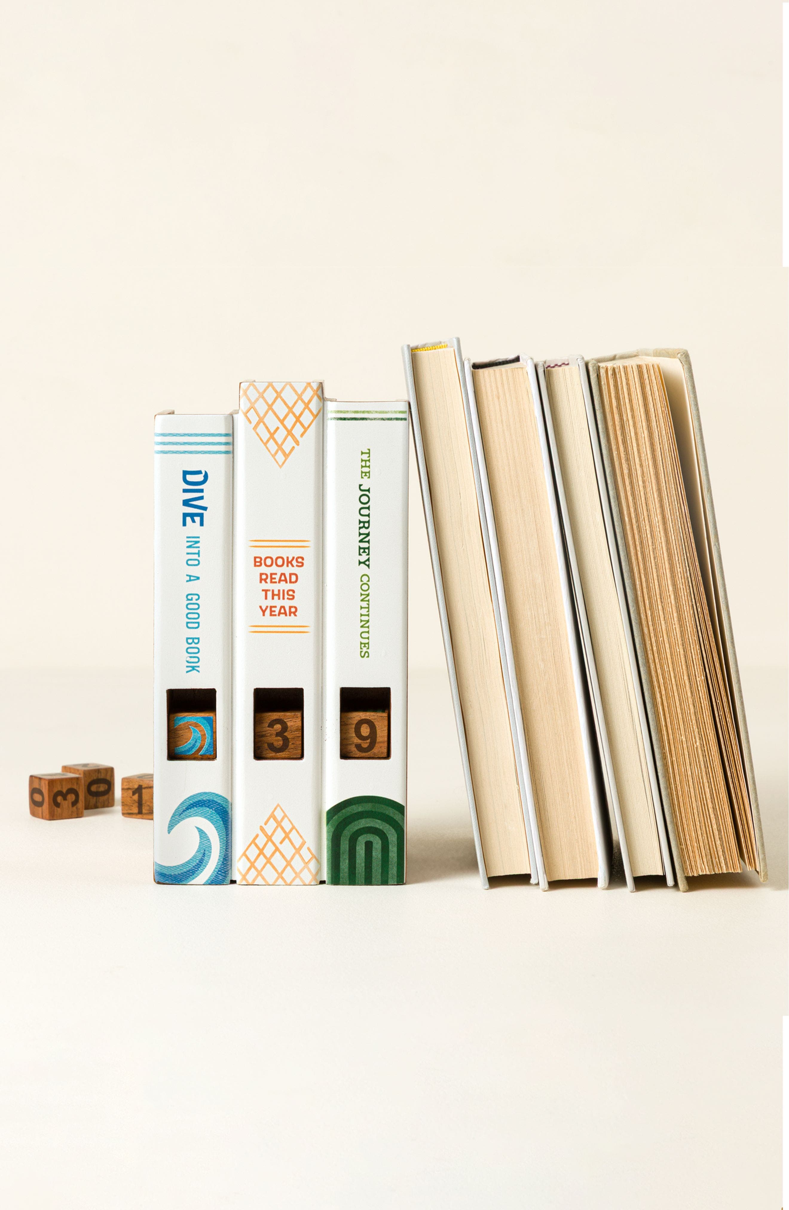 Uncommon Goods Books Read This Year Tracker and Bookend | Nordstrom