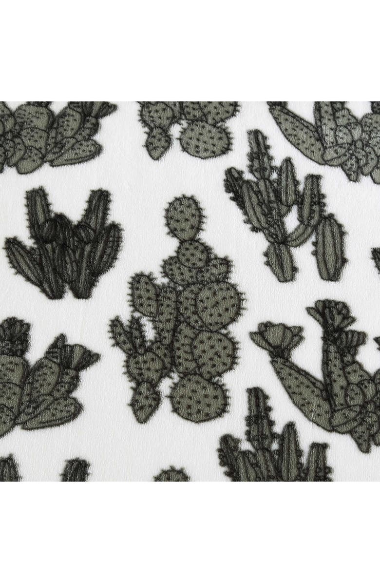 Wrangler Cactus Garden Plush Fleece Blanket, Alternate, color, Green
