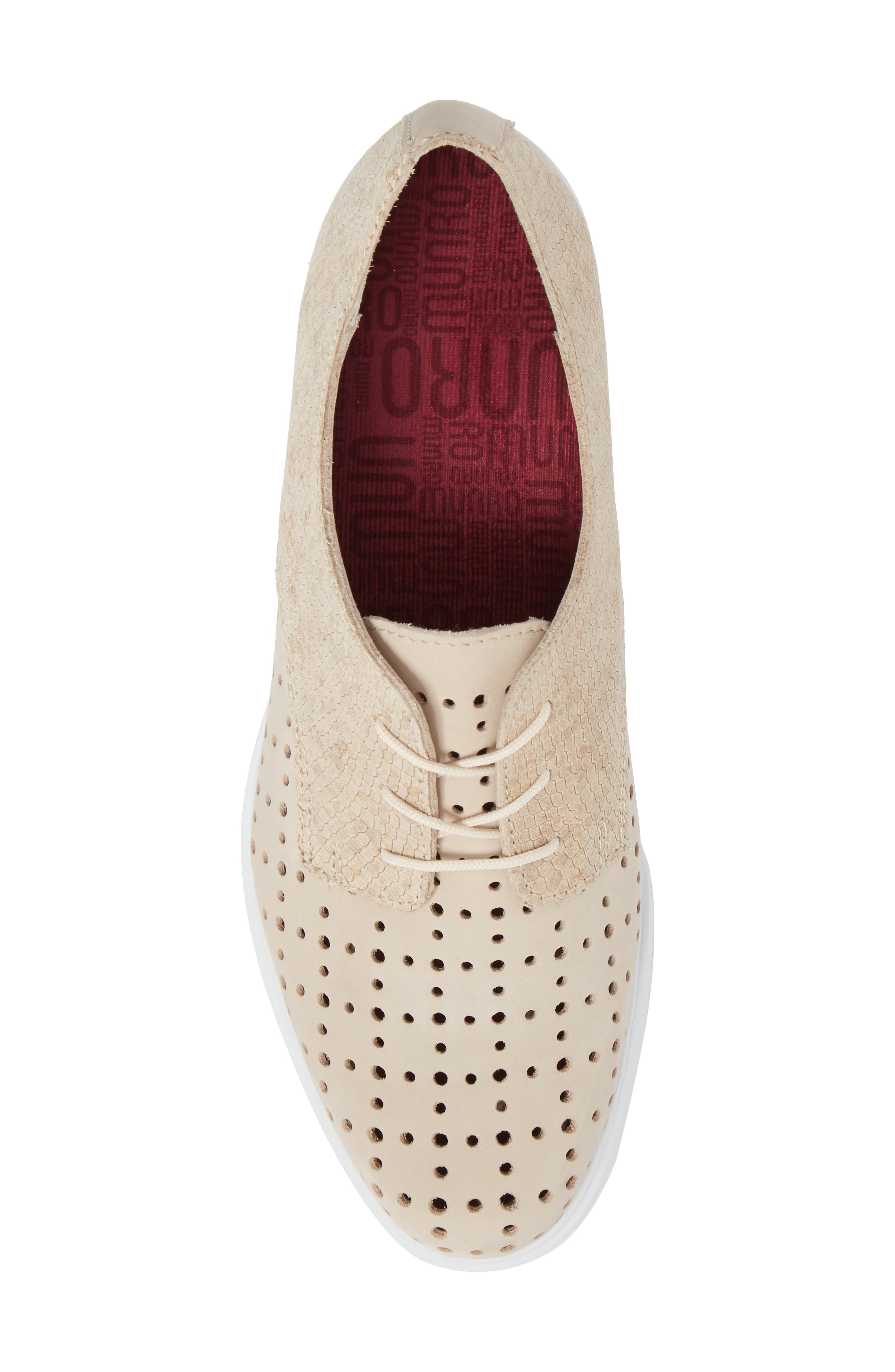 Munro Durell Oxford, Alternate, color, 