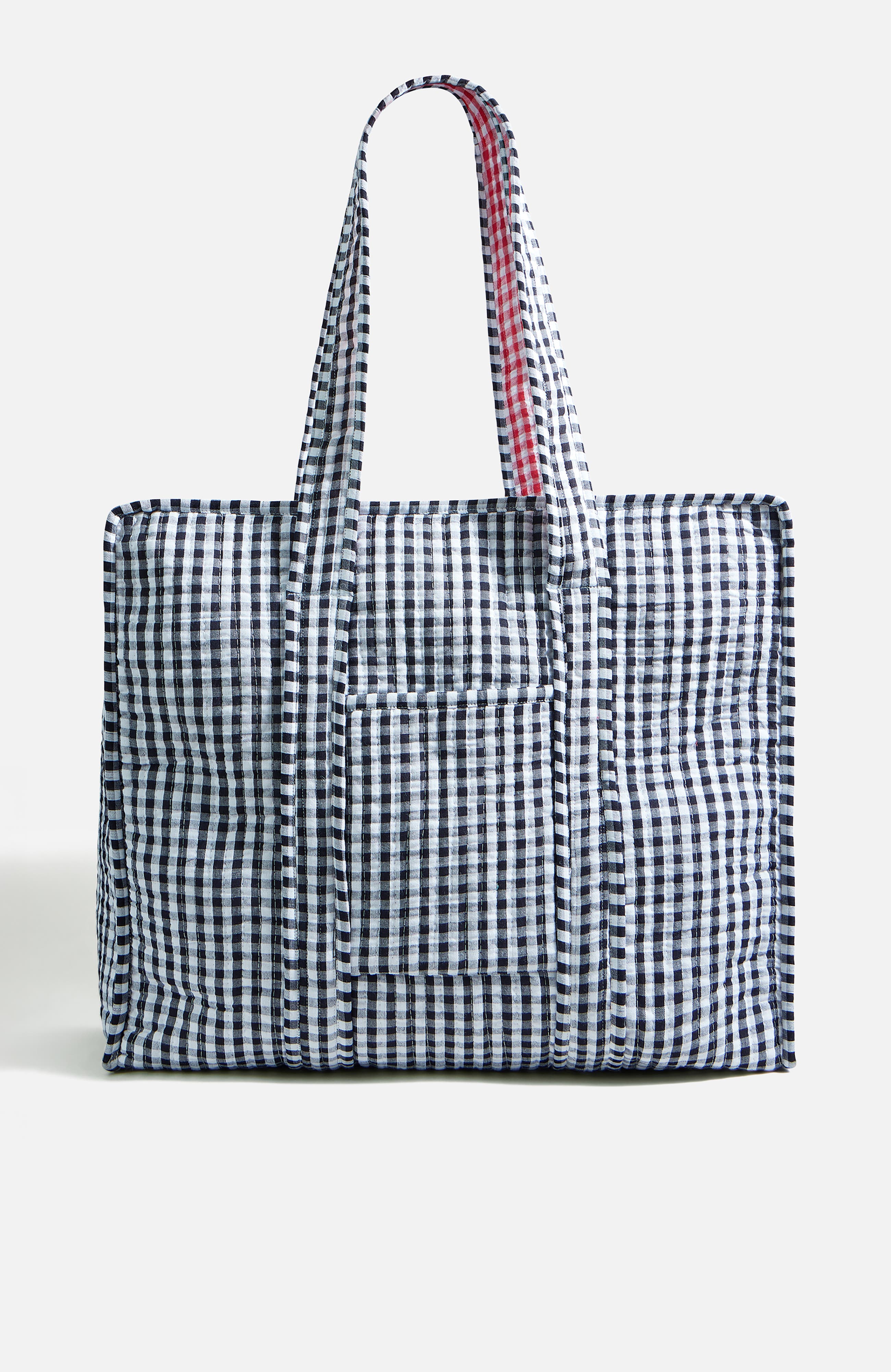 Yumi Gingham Quilted Zip Bag, Alternate, color, Black