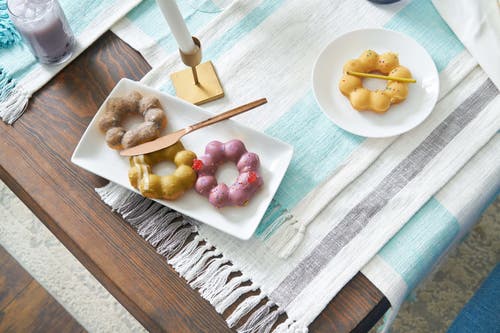 Carol & Frank Morgan Striped Table Runners Collection In Blue