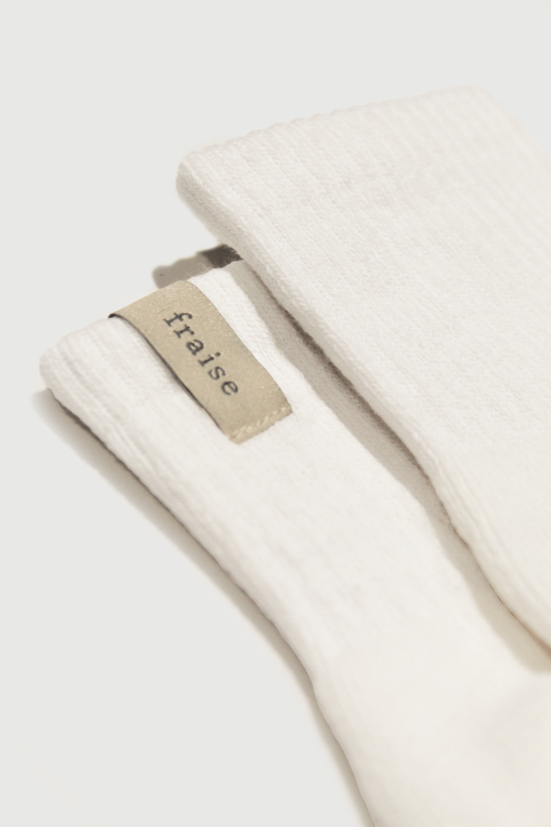 Soft White Quarter Crew Grip Sock, Alternate, color, Soft White