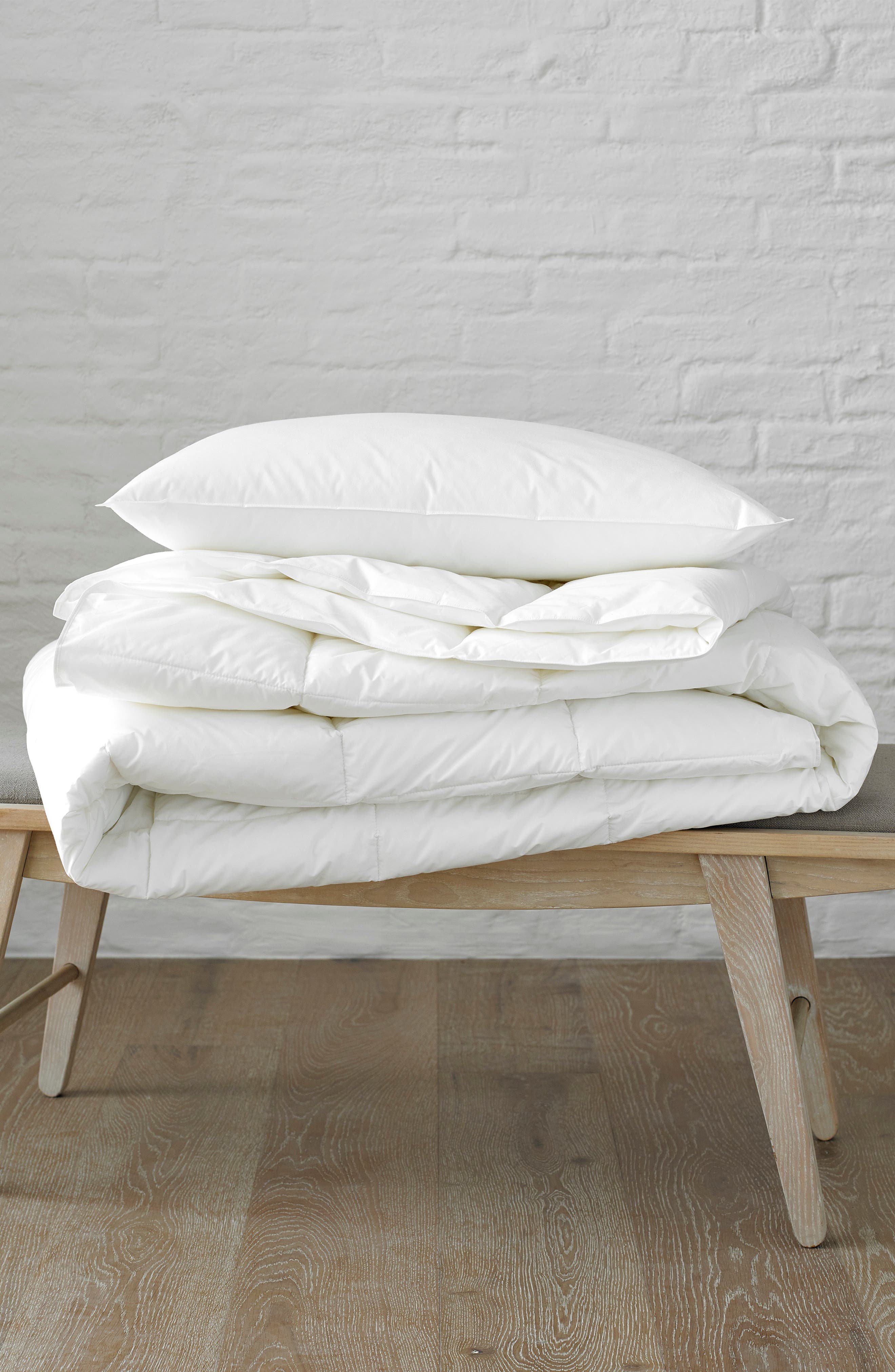 Matouk Libero Comforter | Nordstrom