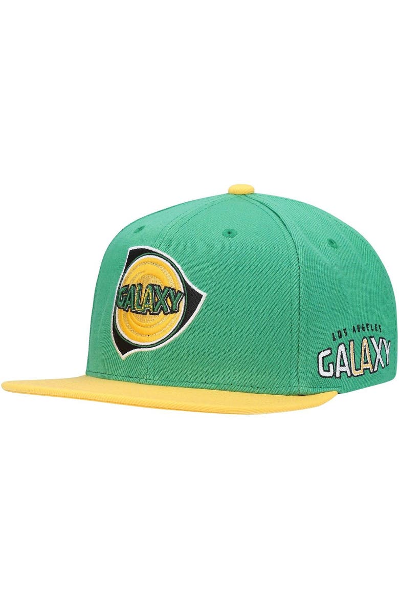 Men's Mitchell & Ness Green LA Galaxy Historic Logo Since '96 Two-Tone Snapback Hat, Main, color, Green