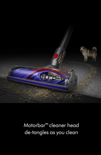 v8 Extra Vaccum - Silver/Red - Refurbished