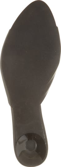 Spy-Kid Slide Sandal