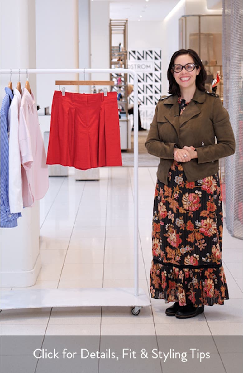 Pleated Linen Blend Shorts, sales video thumbnail