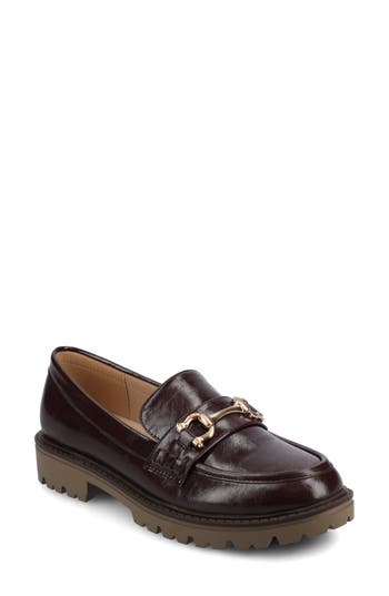 Journee Collection Jessamy Lug Loafer In Burgundy