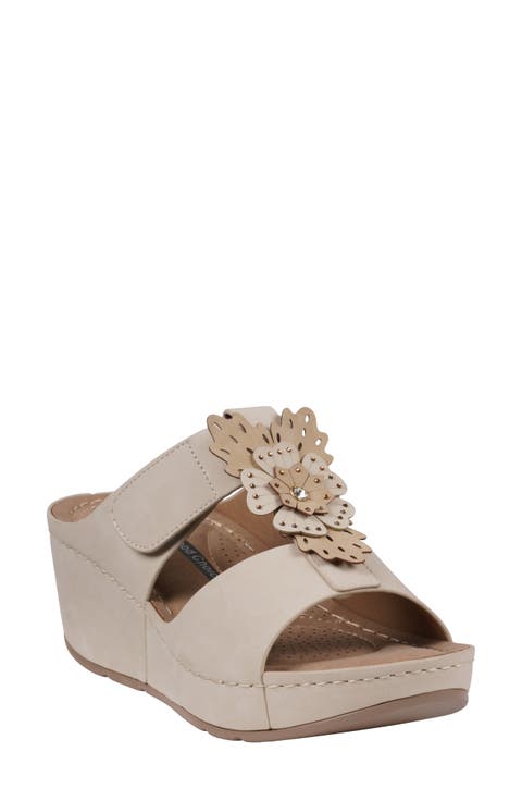 Talia Flower Wedge Sandal (Women)