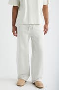 Elwood Core Straight Leg Sweatpants