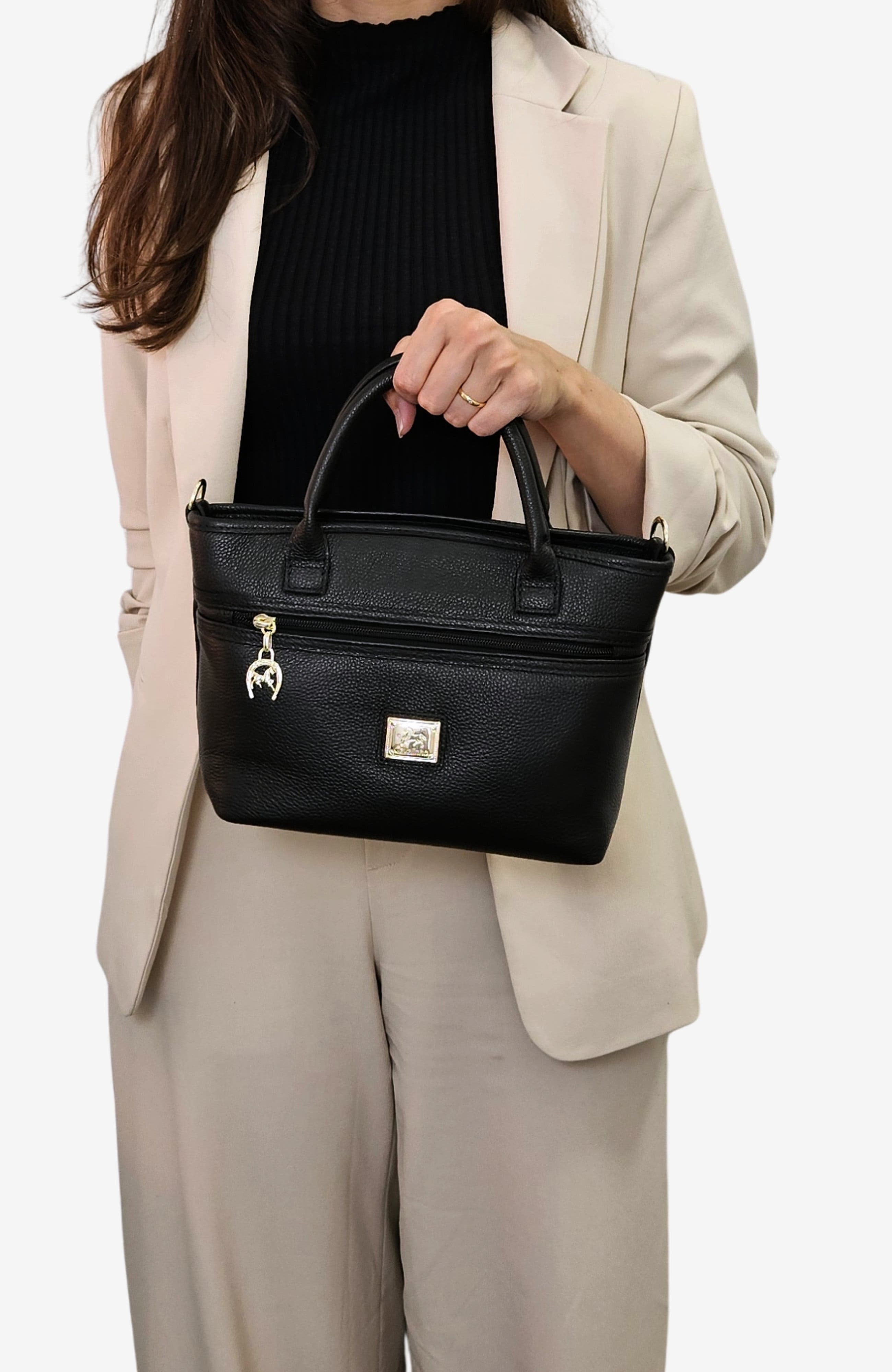 Muse 572 Pebbled Leather Mini Handbag, Alternate, color, Black