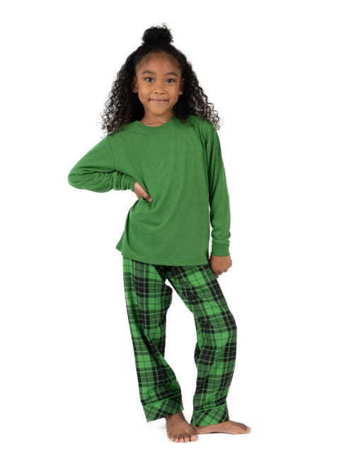 Leveret Kids Flannel Printed Holiday Pajama Set In Green