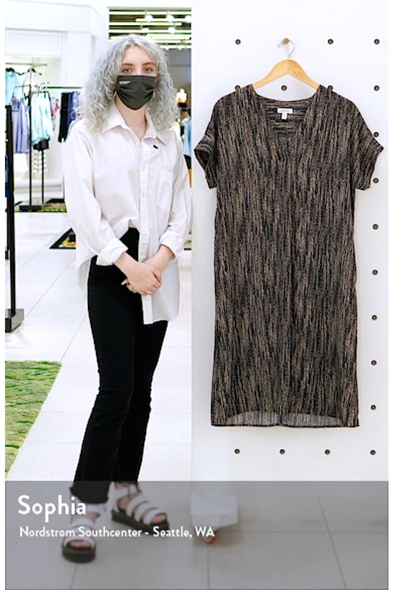 Short Sleeve Shift Dress video