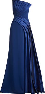 Tadashi Shoji Pleat Detail Strapless Gown
