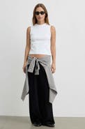 Almina Concept Classic Round Neck Tank