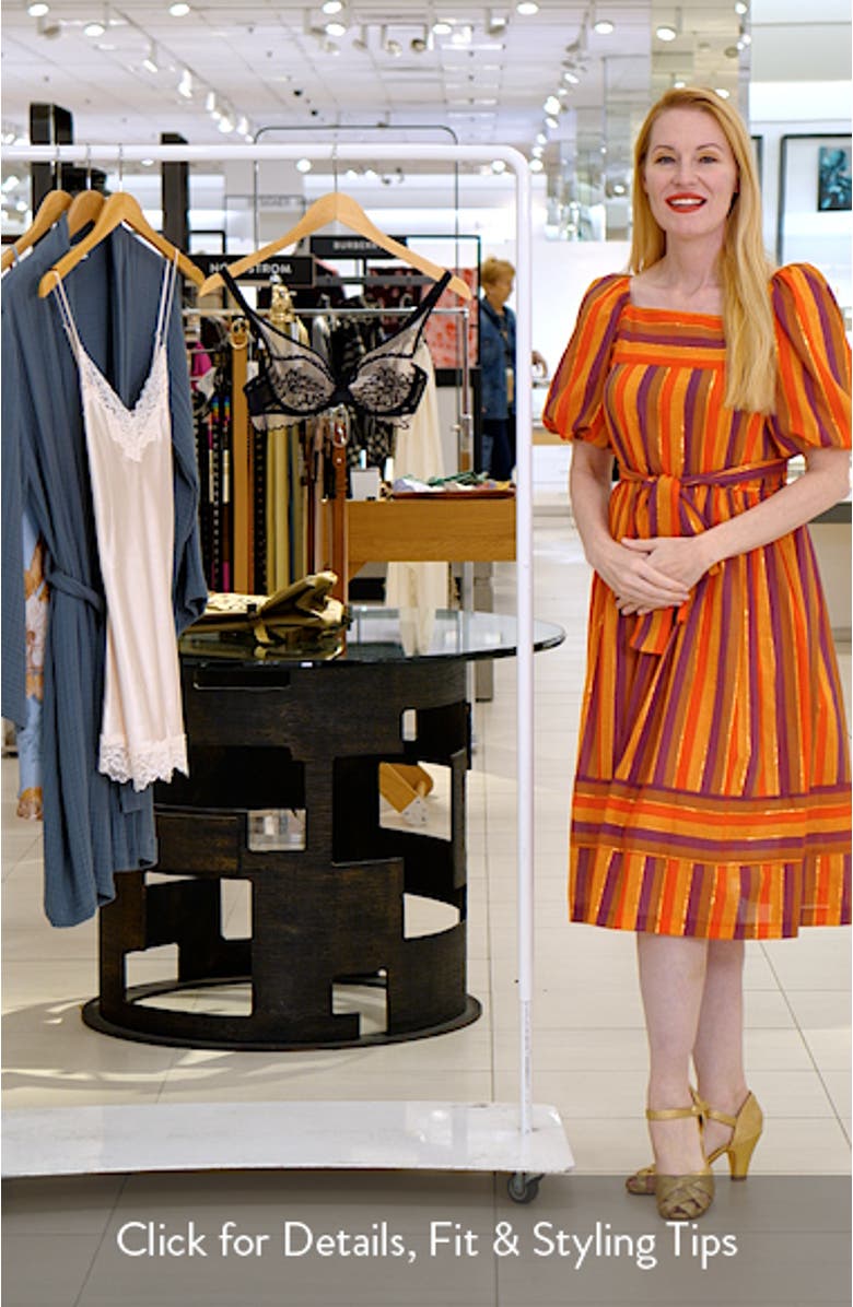 Romance Full Coverage Plunge Bra, sales video thumbnail