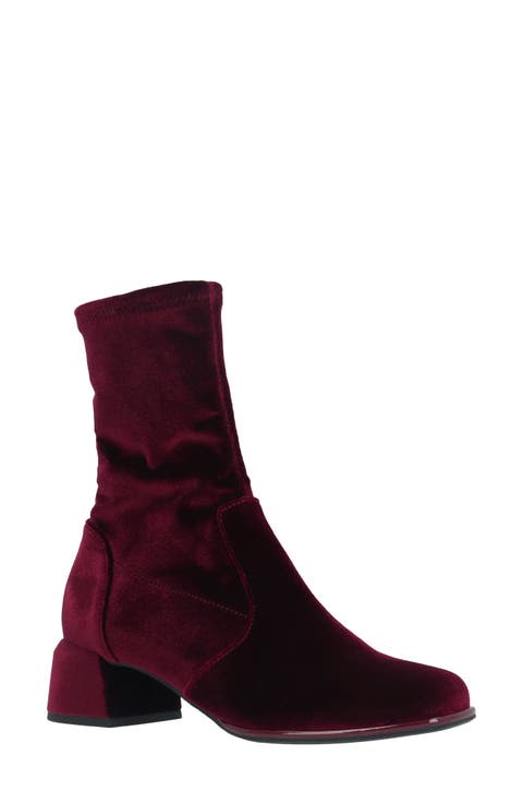 Nyvani Bootie