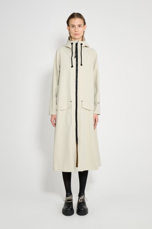 Stutterheim Mosebacke Long Patch Matte Raincoat In Neutral