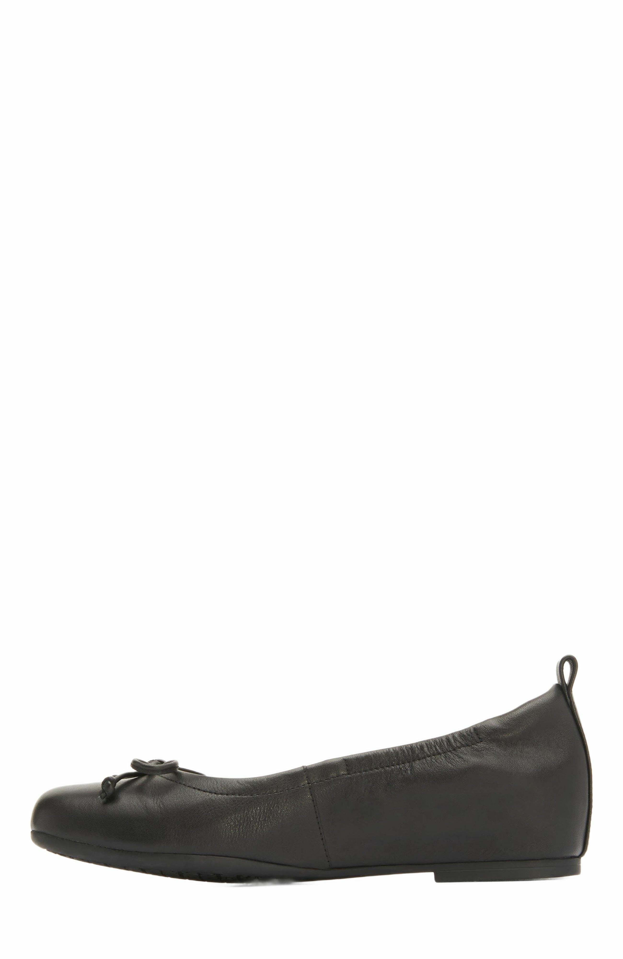 Cadence Bow Ballet Flat, Alternate, color, Black Nappa - Regular