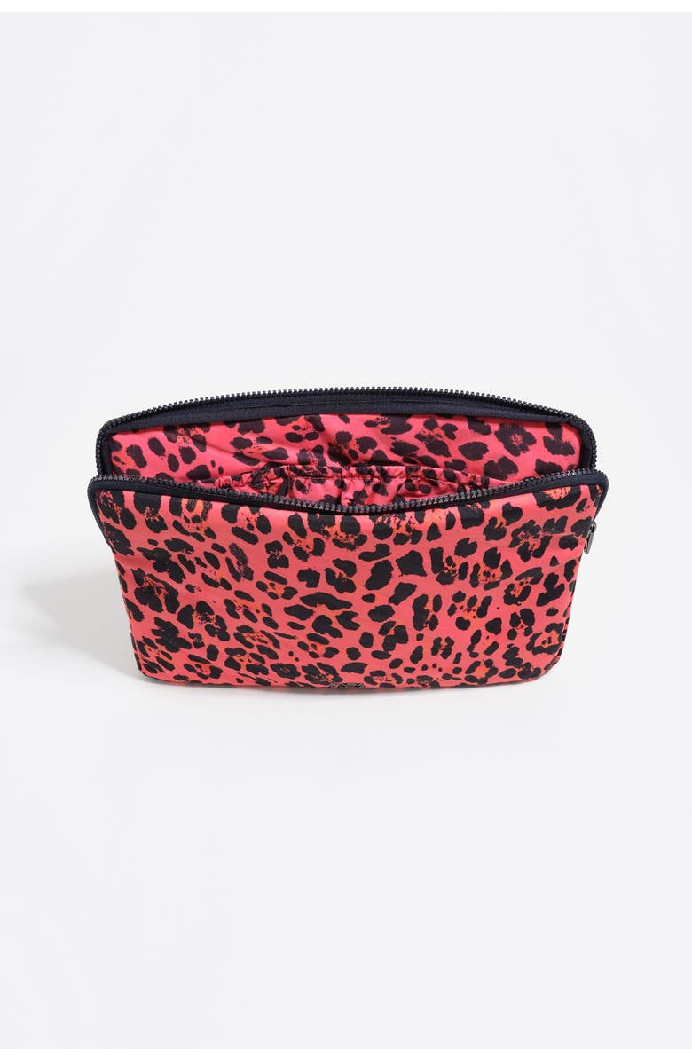Bimba y Lola Nylon Laptop Sleeve, Alternate, color, Leopard Electric Pink