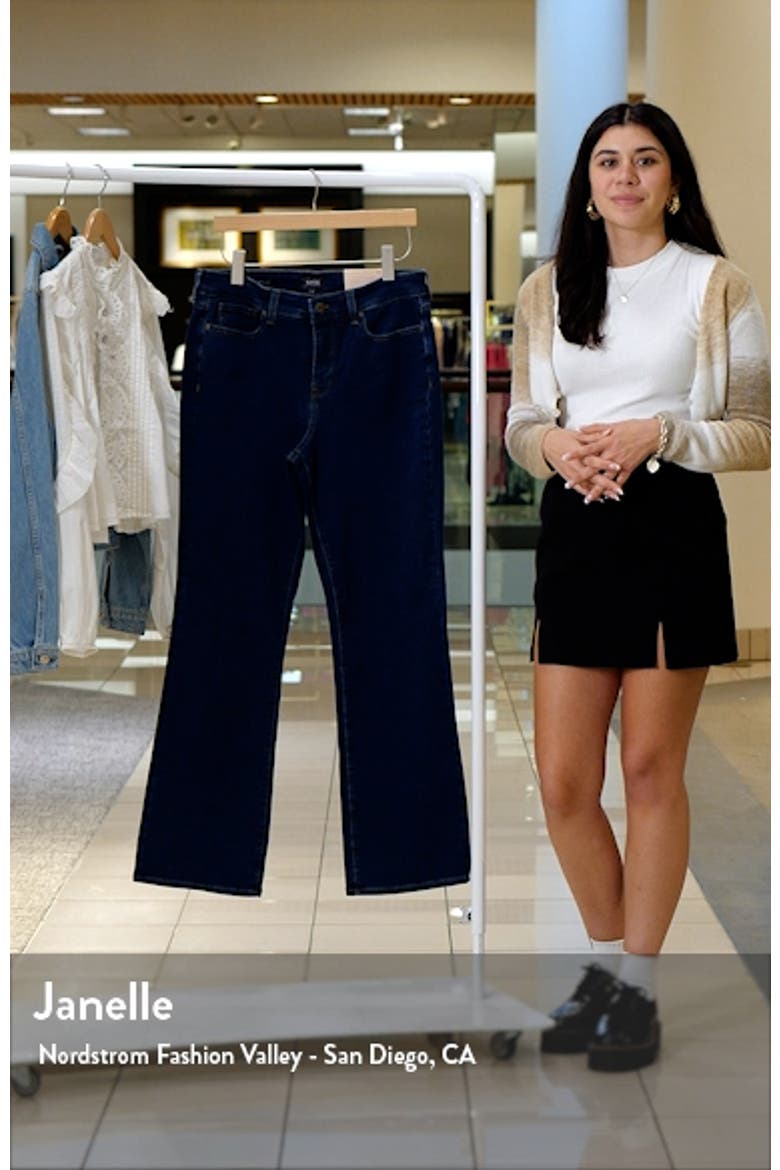 Blake High Waist Slim Flare Jeans video